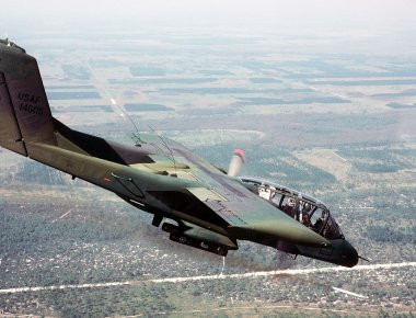 Φιλιππίνες: OV-10 Broncos εποχής Βιετνάμ σε επιθέσεις κατά της ISIS (βίντεο)